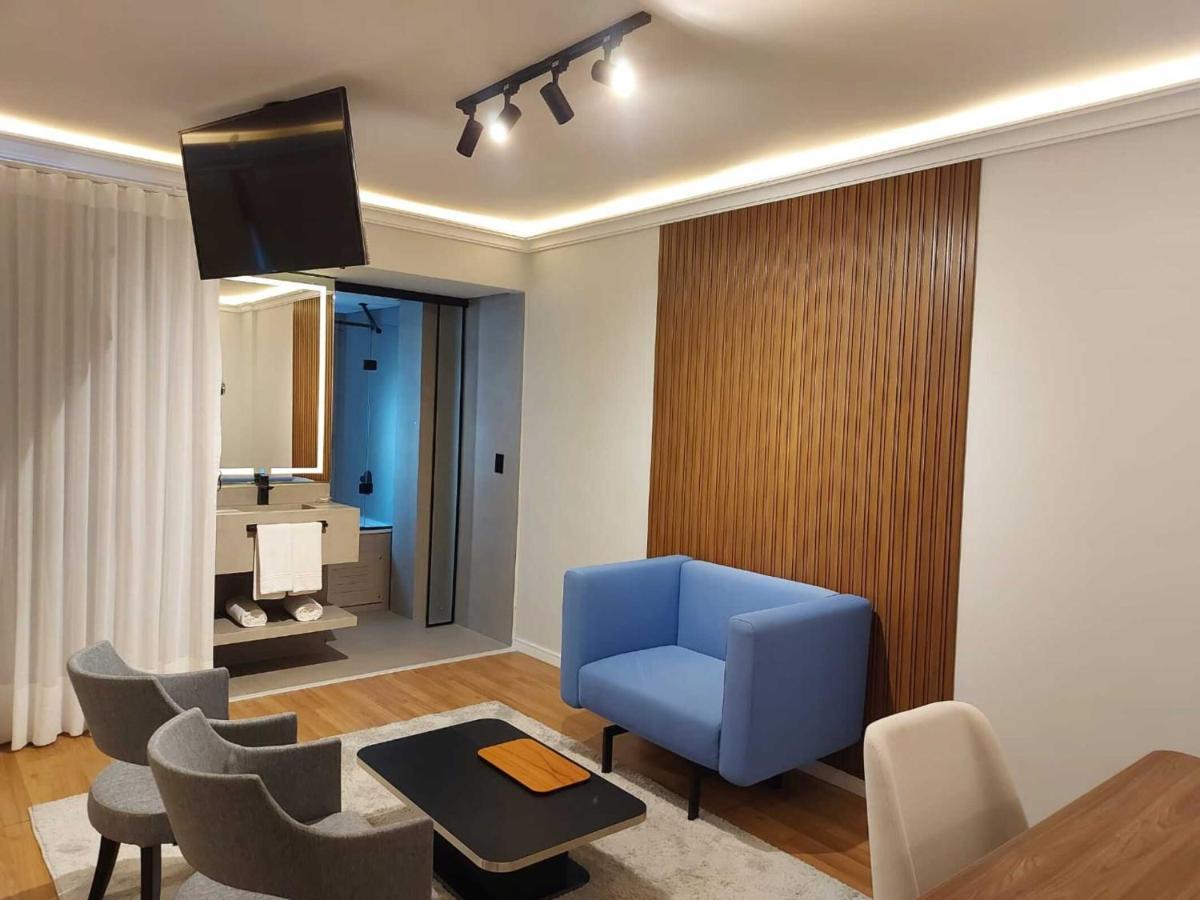 Summit Hotel Monaco Гуарульюс Екстер'єр фото